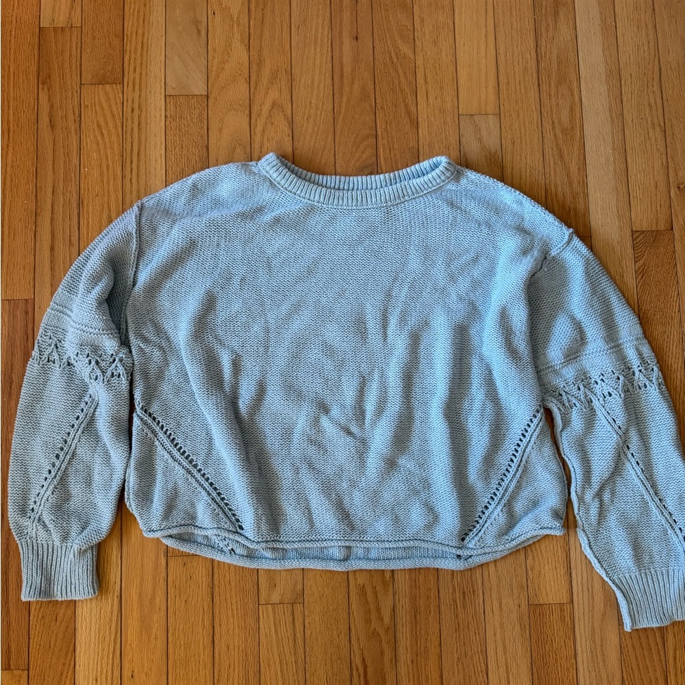 Lucky Brand Women's Light Gray Crew Neck Sweater